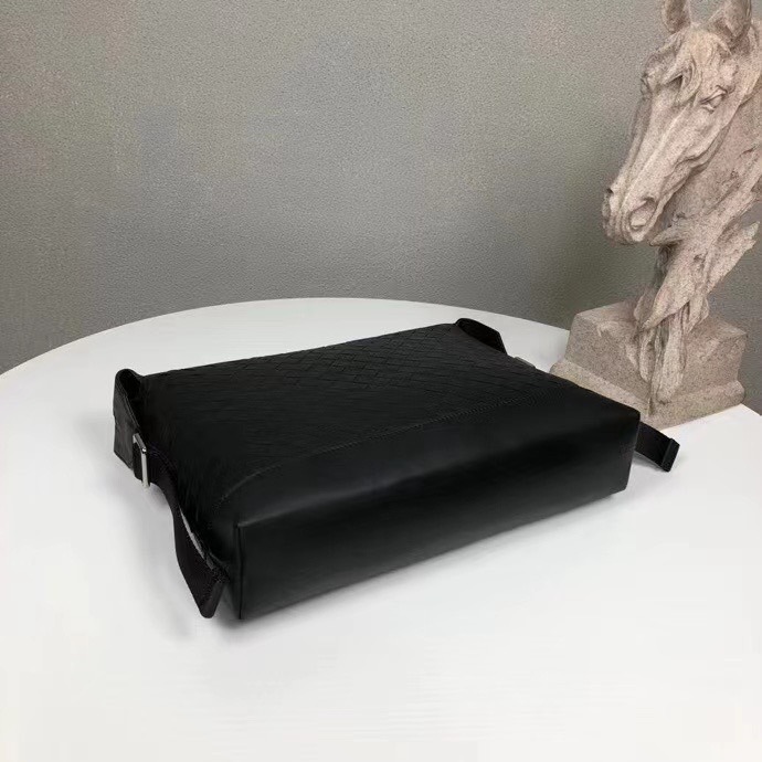 c_ijdUd018svc1wt70cwb6u5b6_nijnuu.jpg